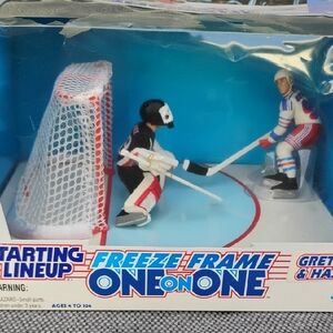 Starting Lineup Freeze Frame One on One Hockey Set